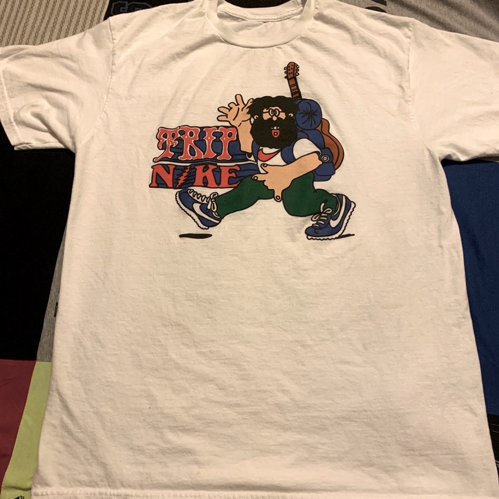 Trip Nike Grateful Dead T